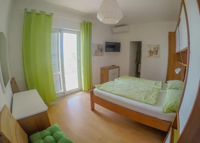 Apartements Magdalena Апартаменты Лопар